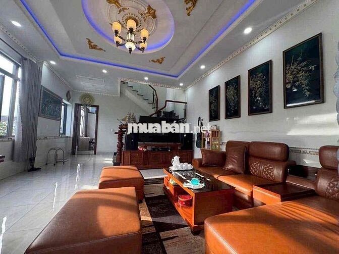 CHO THUÊ NHÀ LÔ GÓC PHÚ MỸ FULL NỘI THẤT CAO CẤP