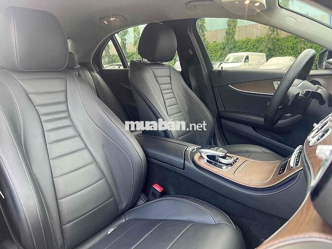 Mercedes E200 2019 - công ty xuất hoá đơn cao
