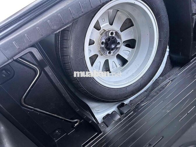 Toyota Yaris 1.3AT sx 2010 nhập Nhật siêu đẹp