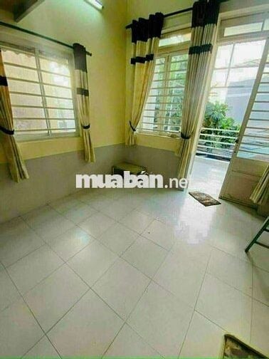 Nhà 48m2 1trệt 1lầu có 2pn 2wc gần chợ Tam Hà