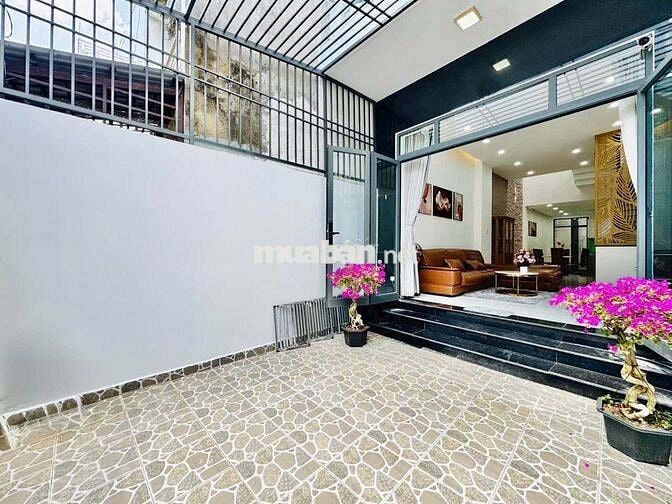 NHÀ ĐẸP SÂN RỘNG ĐƯỜNG PHẠM VĂN CHIÊU, P14, GV,HCM 80M2 3PN CHỈ 6.2 TỶ