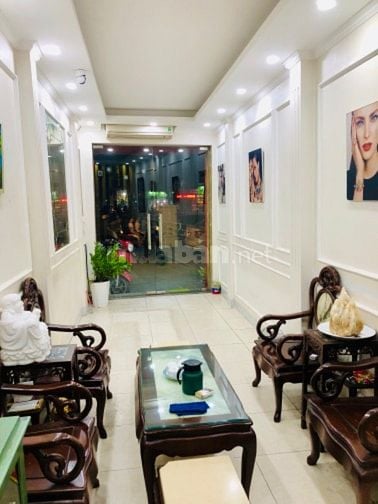 Trực tiếp chủ nhà giao bán không qua trung gian 