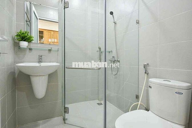 Cho thuê căn hộ dịch vu cao cấp, ban công full nội thất