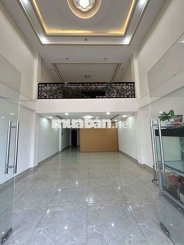 Cho thuê nhà 6pn 5wc mặt tiền Hoàng Hoa Thám Phú Lợi