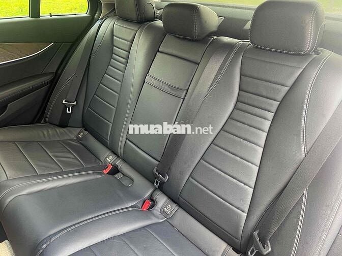 Mercedes E200 2019 - công ty xuất hoá đơn cao