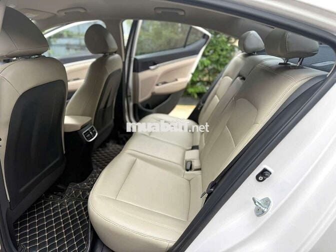 ELANTRA 1.6L SX 2019 MT 58000KM BẢO HÀNH 1 NĂM