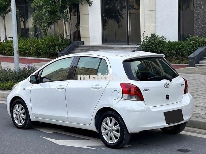 Toyota Yaris 1.3AT sx 2010 nhập Nhật siêu đẹp