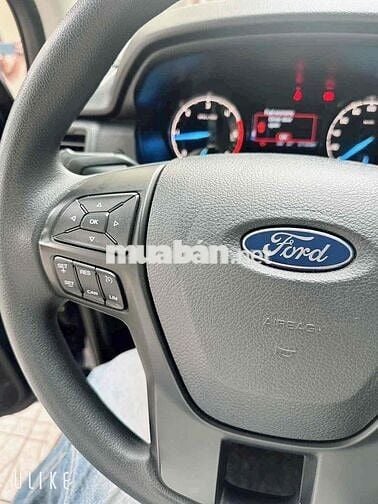 Xe Cọp Ford Ranger 2020 XLS 2.2L 4x2 AT - 48000 km