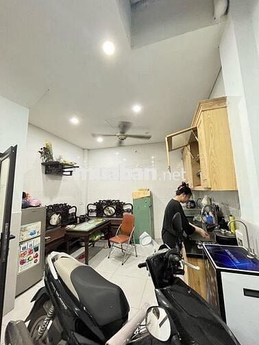 BÁN NHÀ CỔ NHUẾ – 35M² – 5 TẦNG – MẶT TIỀN 4M – GIÁ 9.6 TỶ