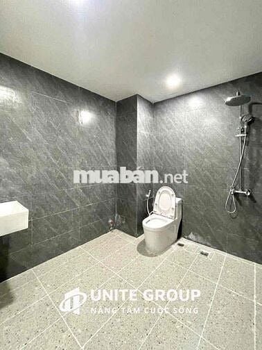 CĂN HỘ CAO CẤP TÁCH BẾP - BAN CÔNG GẦN ĐẦM SEN