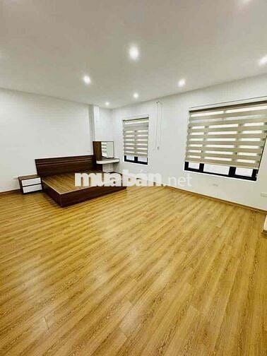 Nhà đẹp Hoàng Mai giá ĐẦU TƯ, NGÕ THÔNG, 43m². Giá thương lượng: 9 Tỷ Nhà đẹp Hoàng Mai giá ĐẦU TƯ, NGÕ THÔNG, 43m². Giá thương lượng: 9 Tỷ