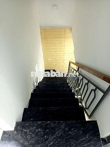 Bán nhà Bình Tân, P.Bình Trị Đông, Hương Lộ 2 giá rẻ 30m2 2PN 2WC