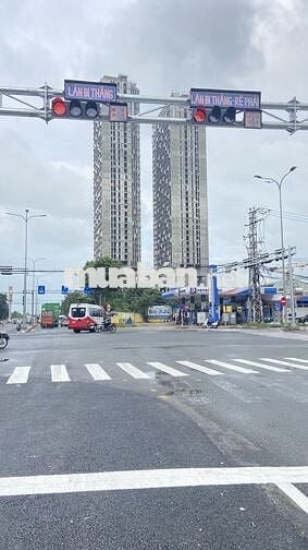 Bán lô đất đường Nguyễn Lương Bằng kiệt 5m dt 93m giá : 2tỷ6