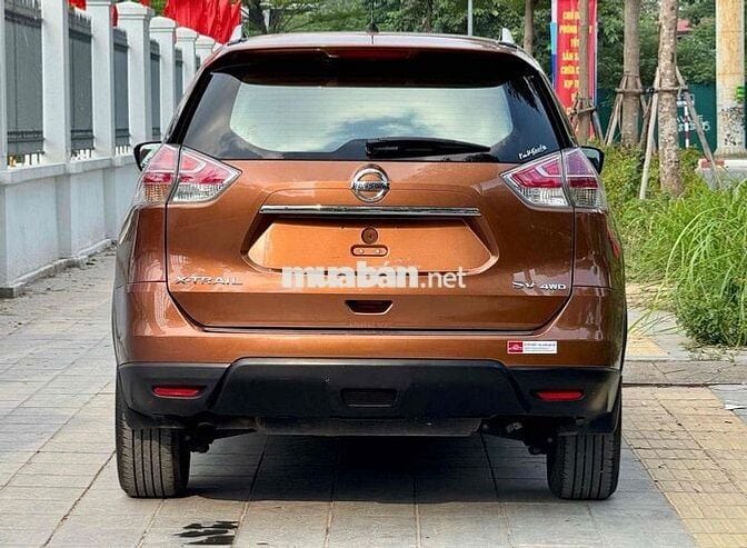 Nissan X trail 2016 2.5 SV 4WD - 10 km