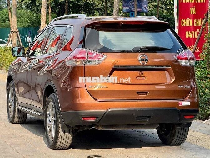 Nissan X trail 2016 2.5 SV 4WD - 10 km