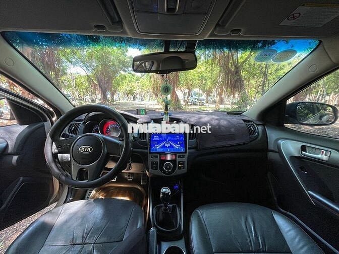 Kia Forte 2012 SX 1.6 MT - 126000 km