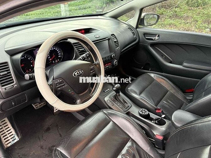 Kia K3 2014 1.6 AT - 120000 km