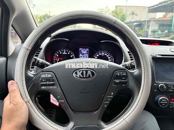 Kia K3 2014 1.6 AT - 120000 km