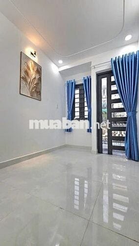 BÁN GẤP NHÀ NGỘP, SÁT AEON TÂN PHÚ, HẺM  Ô TÔ , DTSD 42M2,CHỈ 2 TỶ 85