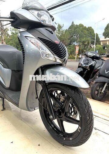Sh nhập Ý 125, nắp chao chưa mở, đầu chưa rớt