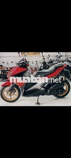 Xe máy Yamaha NVX 155 ABS màu đỏ 2018