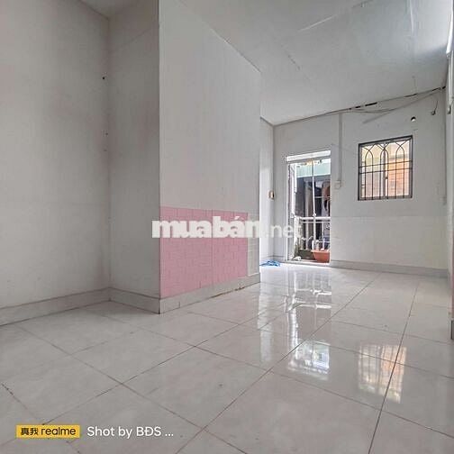 Nhà 1trệt 1lầu có 1pn 1wc khu dân cư HBC 1tỷ450