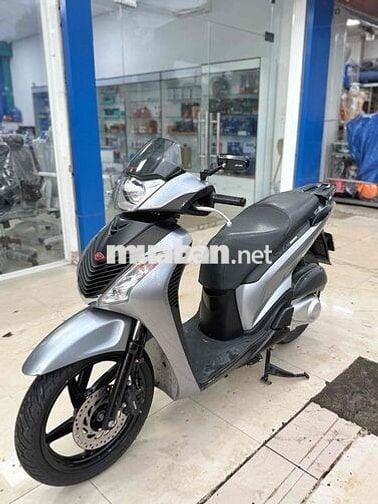 Sh nhập Ý 125, nắp chao chưa mở, đầu chưa rớt