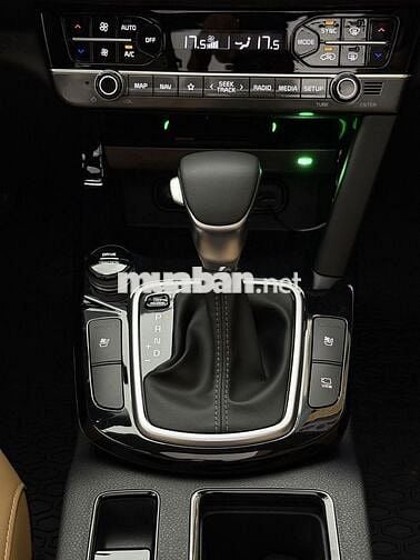 Kia Seltos 1.5 Turbo GT-Line - 5000km | Mới 99.99%