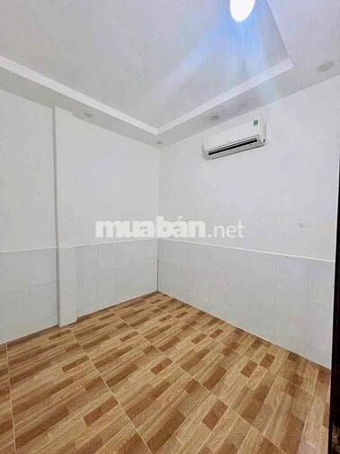 Nhà 2 phòng 2 máy lạnh hẻm LT12-20 Nguyễn Văn Cừ