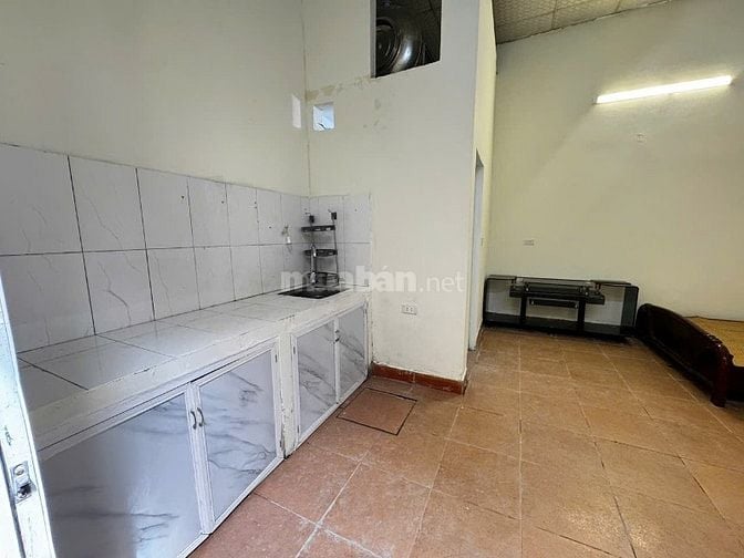 CHO THUÊ PHÒNG KHÉP KÍN – NGÁCH 159 NGÕ 192 LÊ TRỌNG TẤN