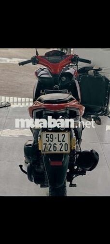 Xe máy Yamaha NVX 155 ABS màu đỏ 2018