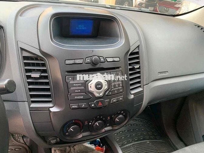 Ford Ranger 2016 XLS 2.2L 4x2 AT - 90000 km