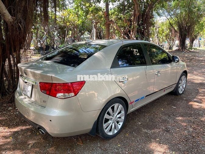 Kia Forte 2012 SX 1.6 MT - 126000 km