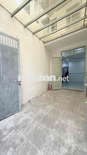 BÁN NHÀ GẤP NGUYỄN DU .P1.GÒ GIÁ 4,5 TỶ