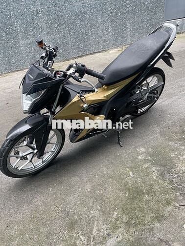 Xe máy Honda Sonic 2021 màu Đen Vàng. BSTP