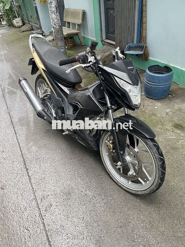Xe máy Honda Sonic 2021 màu Đen Vàng. BSTP