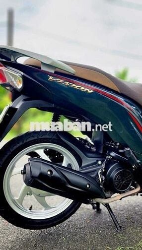 Cần bán vision 2020 màu xanh reu biển sài gon