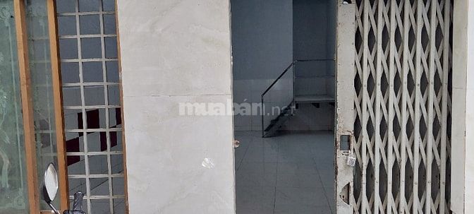 Cho thuê nhà nguyên căn đường Nguyễn Ngọc Lộc 