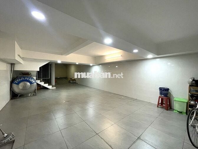 Nhà có Hầm trệt, 3 lầu FULL NT góc ngã 3 Cityland GardenHill kế emart