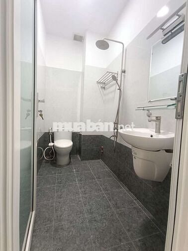 Nhà đúc 4 tấm hẻm 6m Nguyễn thị kiểu vào 70m kế trường học Lê Văn Thọ