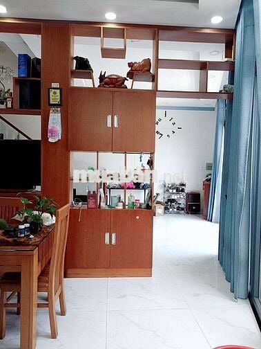 NHÀ SIÊU ĐẸP 2 LẦU LINH XUÂN Dt 55m2 ,hoàn công 151m2.giá nhỉnh 5 tỷ