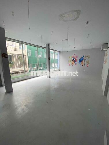 SIÊU PHẨM SÀN SUỐT - Sư Vạn Hạnh, P.12, Q.10 - Chỉ còn 1 căn trong khu