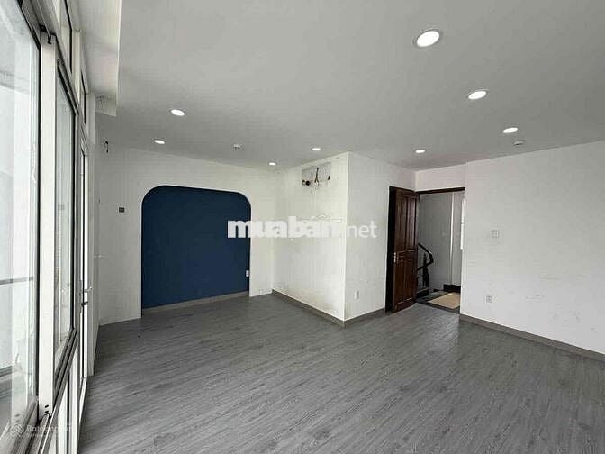 SIÊU PHẨM MẶT TIỀN 6 LẦU - Sư Vạn Hạnh, P.12, Q.10 - Có thang máy