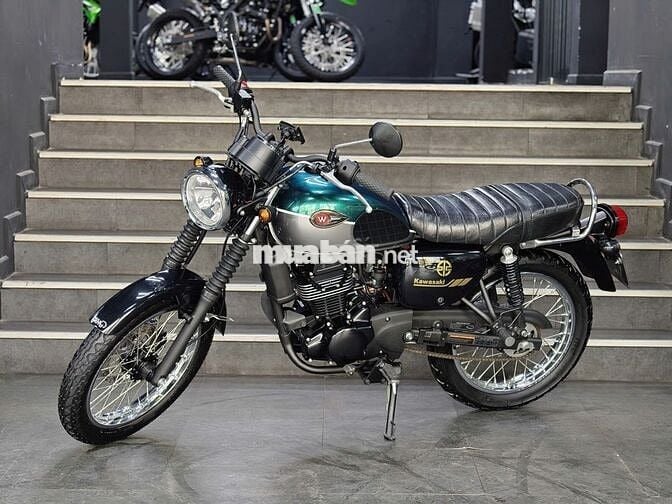 W175 2023 CHẠY LƯỚT 800KM