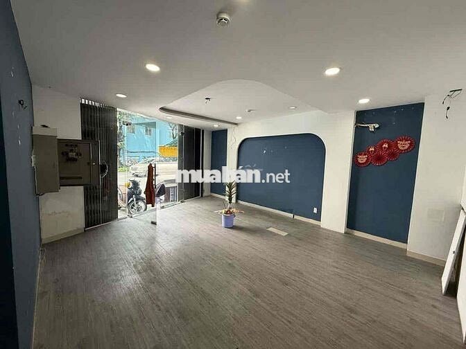 SIÊU PHẨM MẶT TIỀN 6 LẦU - Sư Vạn Hạnh, P.12, Q.10 - Có thang máy