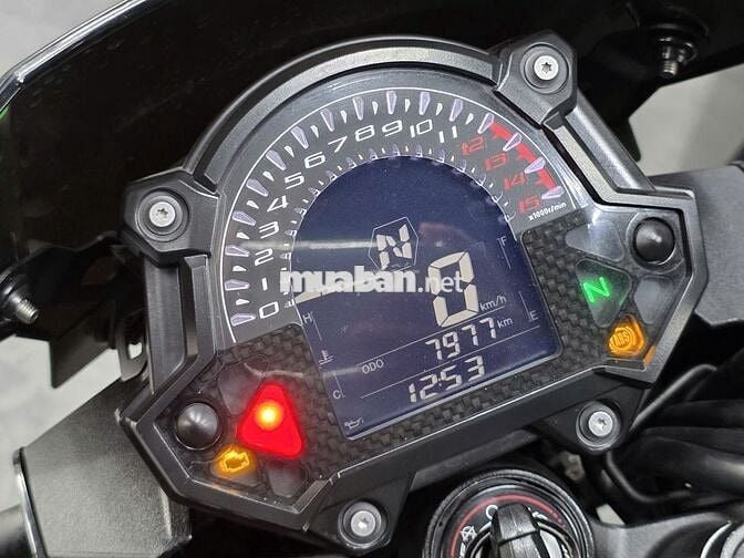 Z400 ABS BIỂN SỐ HN CHẠY LƯỚT 8000KM