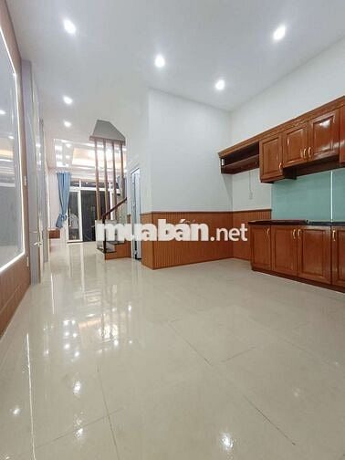 Nhà đúc 4 tấm hẻm 6m Nguyễn thị kiểu vào 70m kế trường học Lê Văn Thọ
