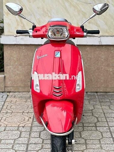 vespa sprint 2018 xe lướt 2k km ngay chủ sang tên