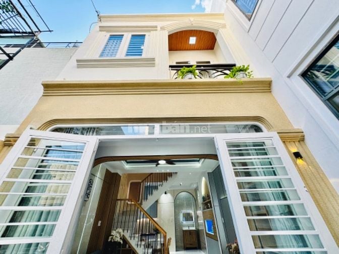 NHÀ PHỐ YÊN TĨNH AN NINH TRUNG TÂM P9