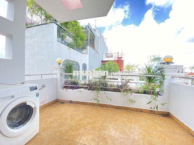 2 PHÒNG NGỦ BAN CÔNG MỚI ĐẸP. BÌNH THẠNH